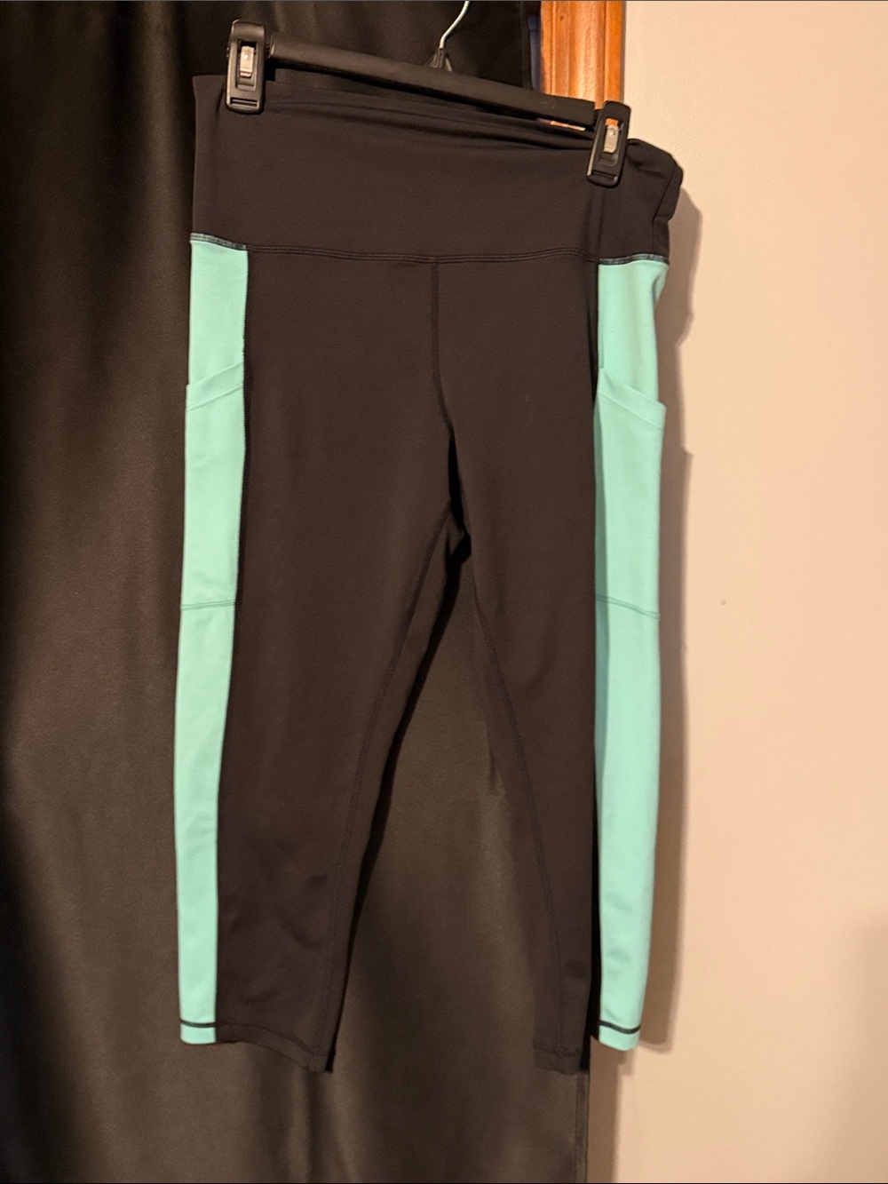 Women ' Black Leggings with Aqua Side Panels